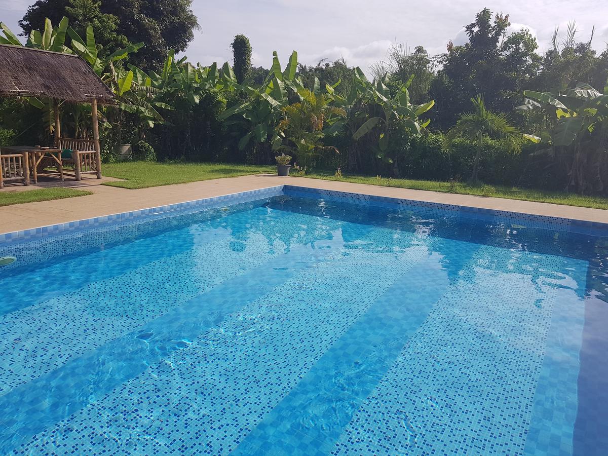 Smile Resort Mae Rim Buitenkant foto